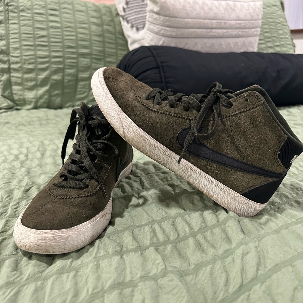 Nike Bruin Hi Sb
